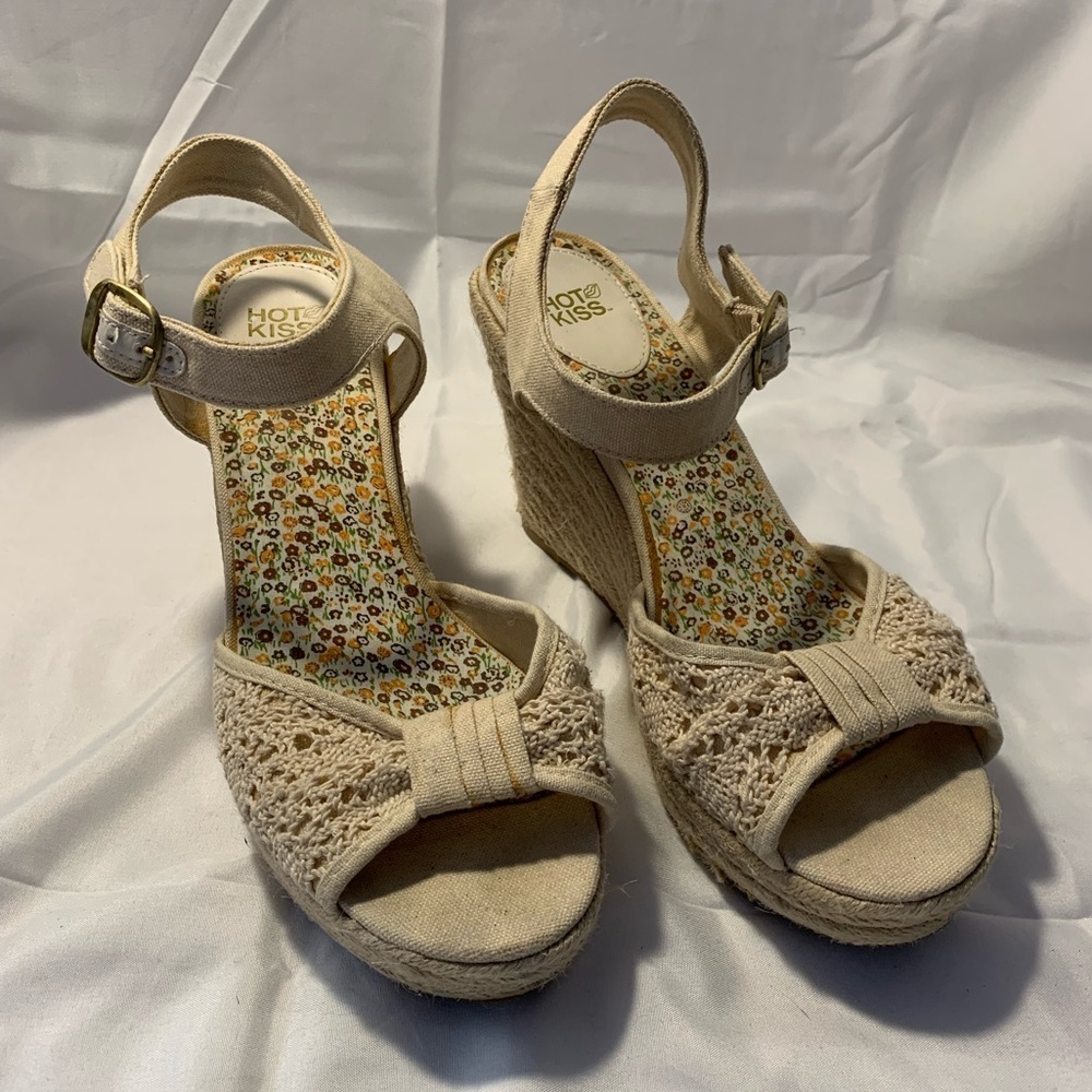 Hot Kiss Crochet Lace & Canvas Espadrilles